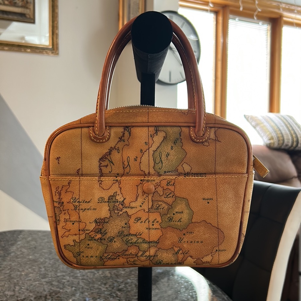ALVIERO MARTINI VINTAGE Map Print MINI Handbag.. GREAT CONDITION
